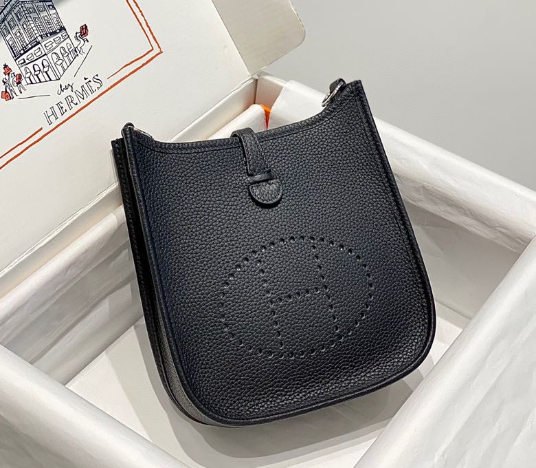 Hermes Evelyne 16 Amazone TPM Shoulder Bag In Black Clemence Leather